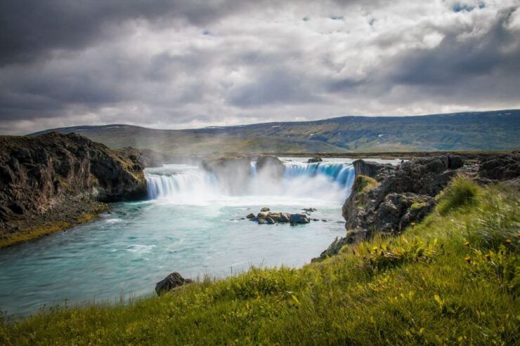 From Akureyri: Godafoss Waterfall Guided Trip With Transfers - Experience Highlights