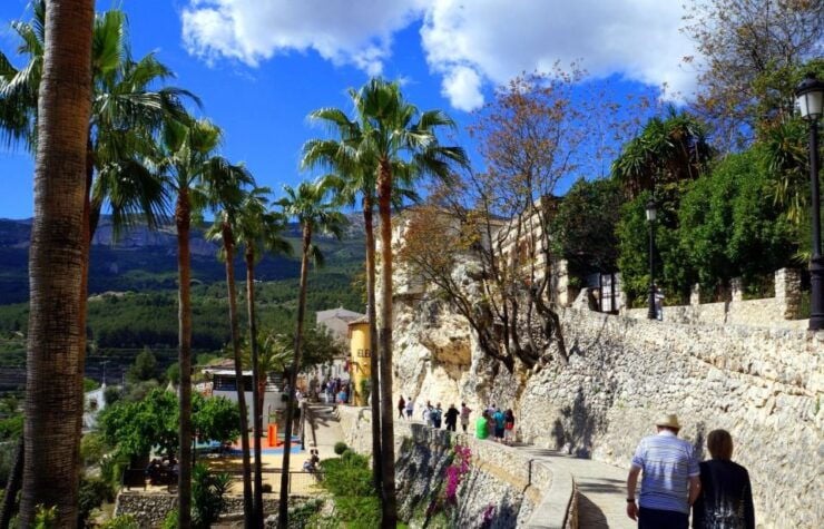 From Albir, Altea, Benidorm & Calpe: Guadalest & Algar Tour - Activity Details and Options