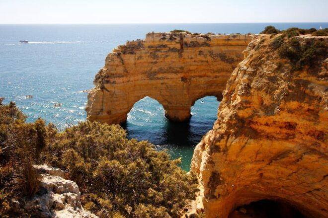From Albufeira: Benagil & Carvoeiro Tour - Meeting and Directions