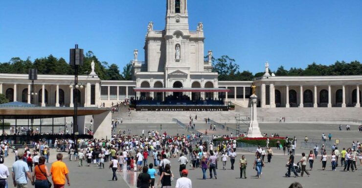 From Algarve: Visit to the Sanctuary of Fátima - Booking and Cancellation Policy