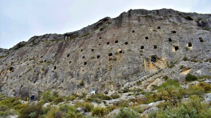 From Alicante: Bocairent and Covetes Dels Moros Day Trip - Experience Highlights