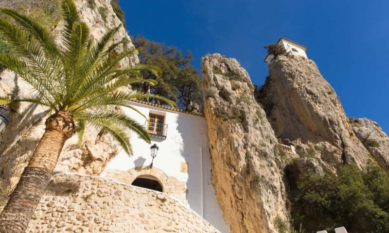 From Alicante: Guadalest, Altea & ticket in Algar Waterfalls - FAQ
