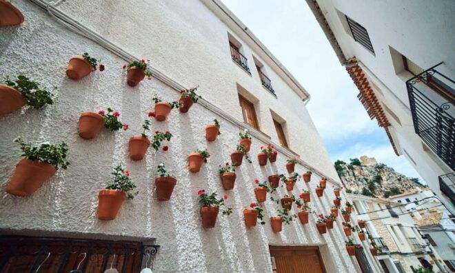 From Alicante: Guadalest and Altea Day Trip - Itinerary