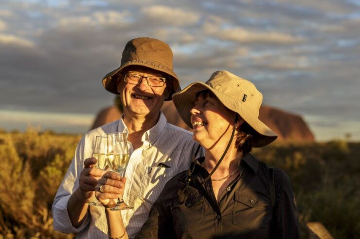 From Alice Springs: Day Trip to Uluru With BBQ Dinner - Cultural Experiences
