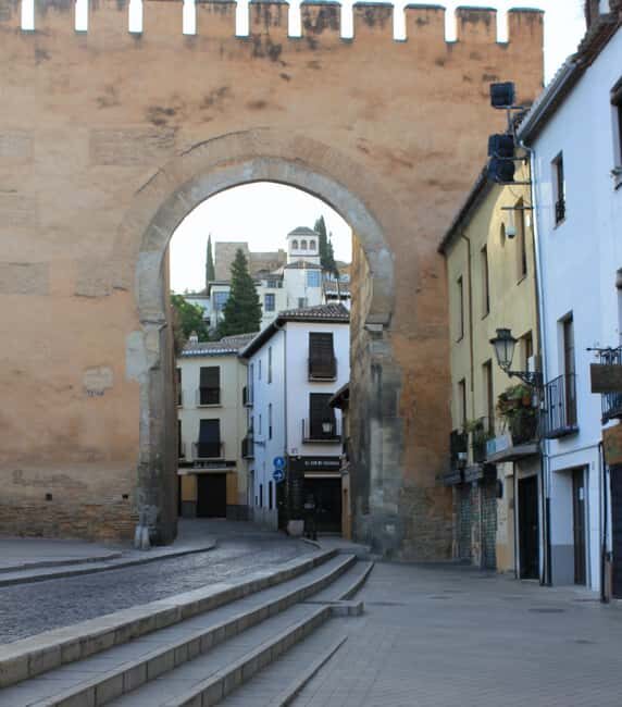 From Almuñécar: Granada Day Trip with Alhambra and Cathedral - Exploring Granada: What You Can Expect