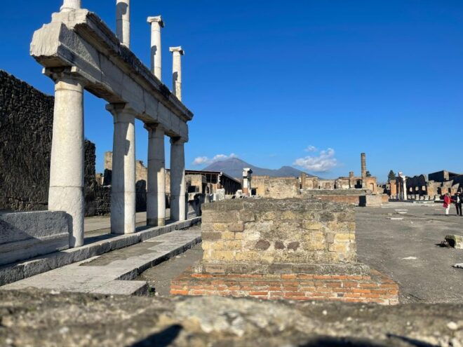 From Amalfi Coast : Pompeii Ruins Guided Tour Small Group - Full Description