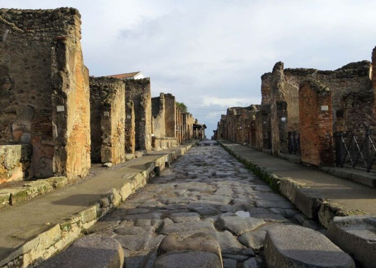 From Amalfi Coast: Transfer to Naples With Pompeii Tour - Good To Know