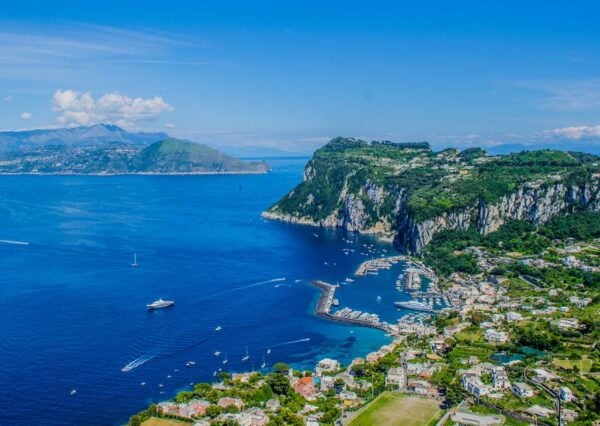 From Amalfi: Day Trip to Capri by Private Boat With Drinks - The Sum Up