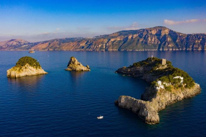 From Amalfi: Li Galli and Capri Islands Boat Tour - Important Information