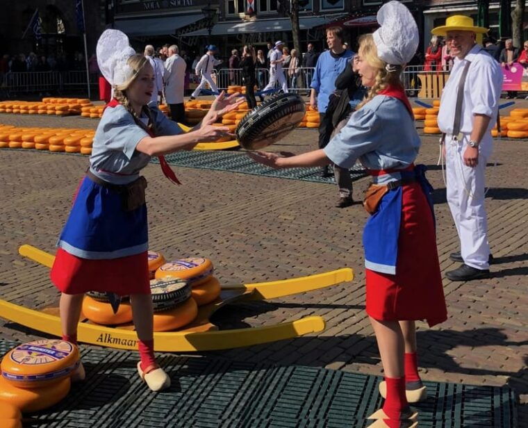 From Amsterdam; Alkmaar Cheese market & Zaanse Schans - Who Will Love This Tour?