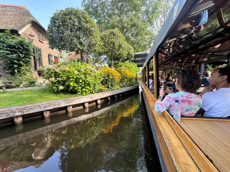 From Amsterdam: Giethoorn Day Trip with Canal & Village Tour - What the Reviews Tell Us