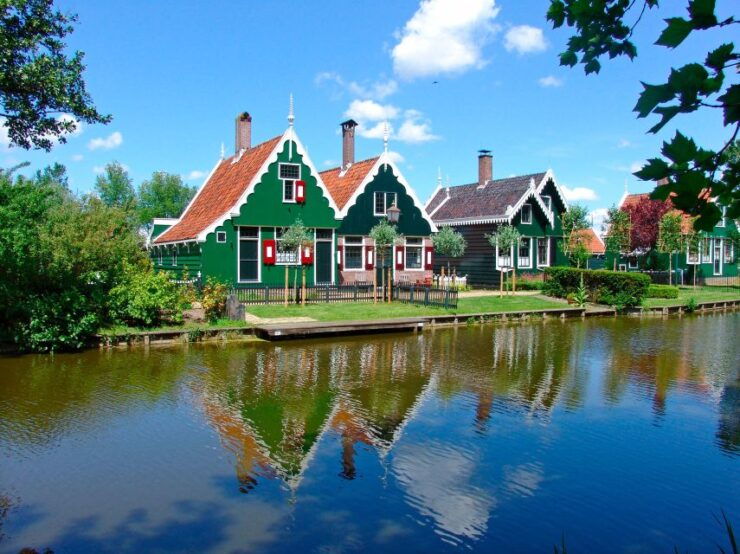 From Amsterdam: Guided Zaanse Schans & Cheese Tasting Tour - Tour Details