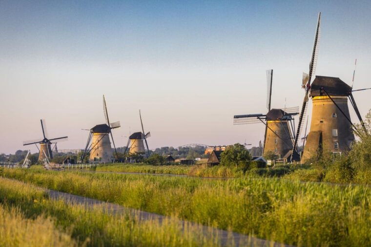 From Amsterdam: Kinderdijk, Delft & Mauritshuis Private Tour - Practical Tips for Your Day Out