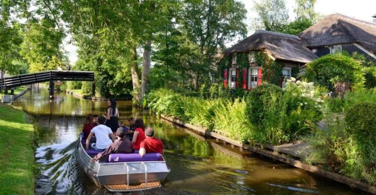 From Amsterdam: Private Tour to Giethoorn - Booking Details