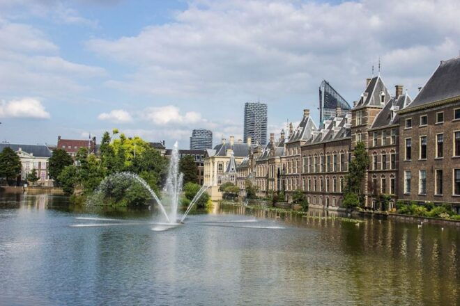 From Amsterdam: The Hague Private Trip and Mauritshuis Entry - Must-Visit Attractions in The Hague
