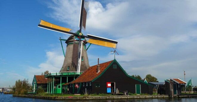 From Amsterdam: Windmills, Volendam, & Marken Private Tour - Location