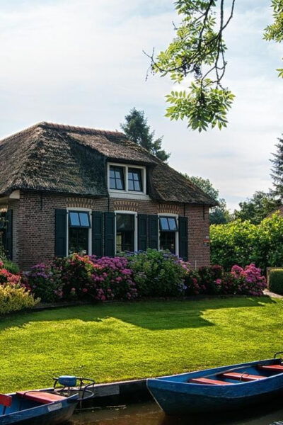 From Amsterdam: Zaanse Schans and Giethoorn Countryside Trip - Preparing for the Excursion