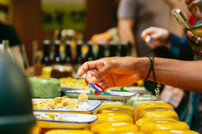 From Amsterdam: Zaanse Schans, Edam, & Marken Full-Day Trip - Important Information