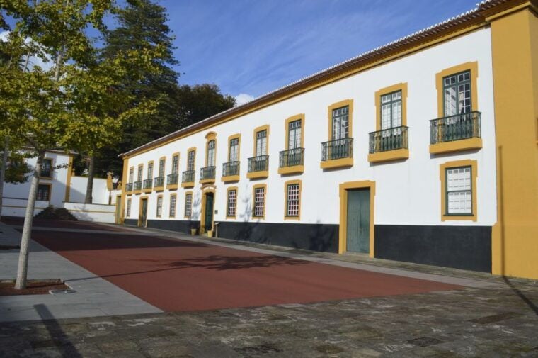 From Angra: Landmarks Guided Walking Tour - FAQ