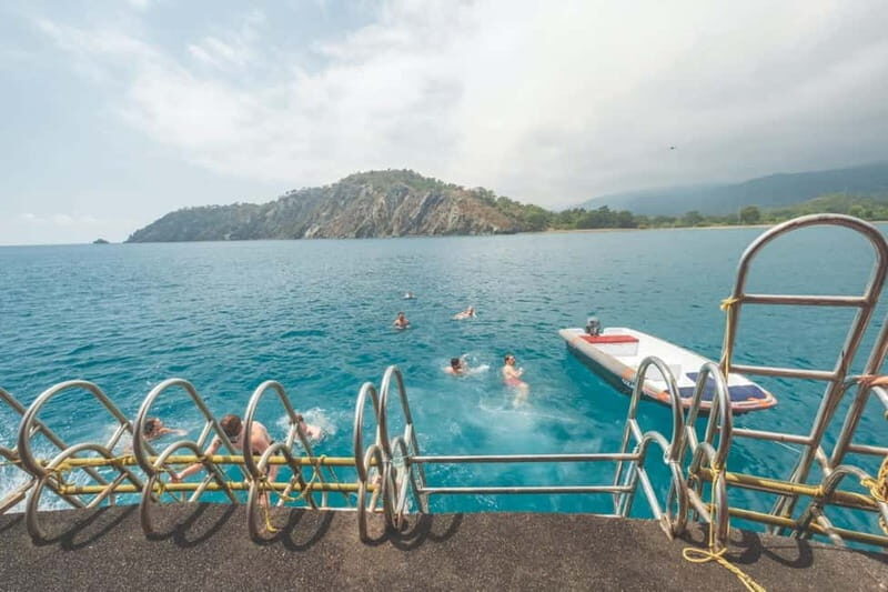 From Antalya/Kemer: All-Inclusive Party Boat with Lunch - Practical Tips for Travelers