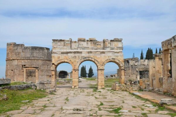 From Antalya: Pamukkale Guided Day Trip With Transfer&Lunch - What to Expect