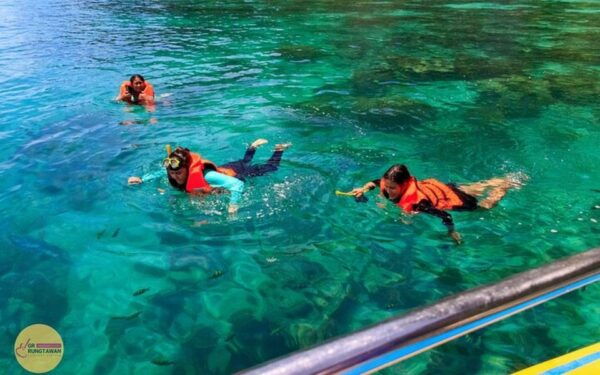 From Ao Nang: Phi Phi Islands Day Tour by Boat With Lunch - Transportation Rating