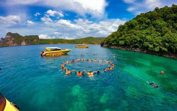 From Ao Nang: Phi Phi Islands Day Tour by Boat With Lunch - Common Questions