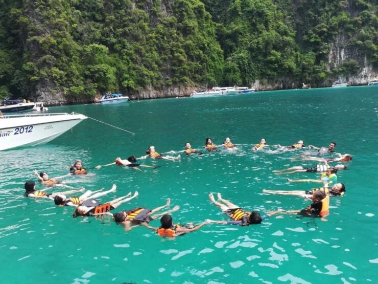 From Aonang : Tour Phi Phi, Maya Bay, Bamboo Island - Aonang as the Starting Point