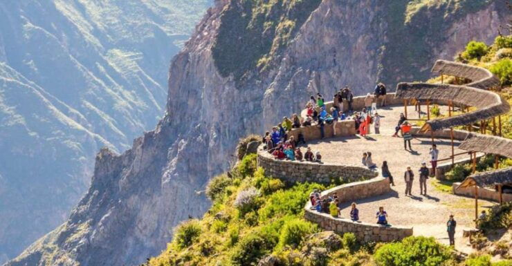 From Arequipa: Explore the Colca Canyon 2D/1N - Logistics and Duration