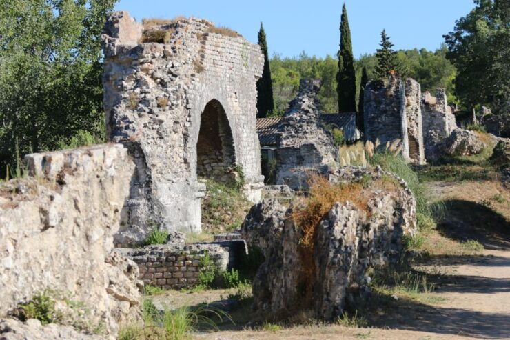 From Arles: Alpilles Regional Park Provence 4x4 Safari - Activity Details
