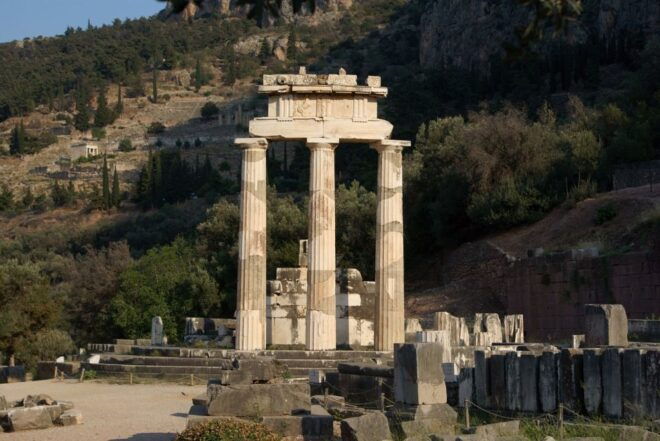 From Athens: 10-Day Private Tour Ancient Greece & Santorini - Day 2 - Nafplio, Mycenae, Epidaurus