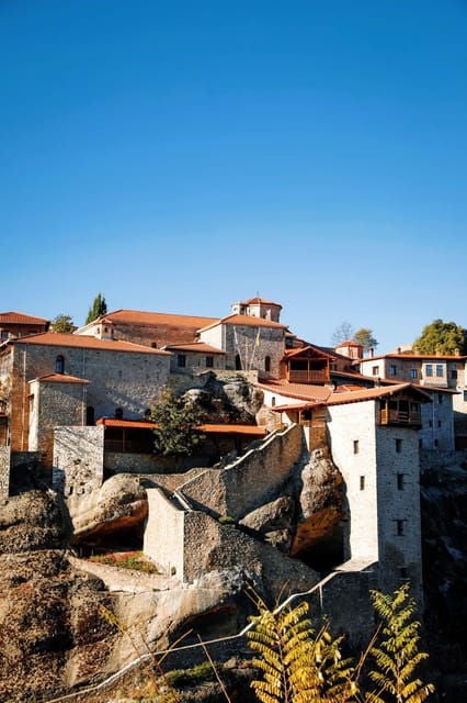From Athens: 2-Day Delphi and Meteora Chinese Tour Guide - The Sum Up: Who Is This Tour For?