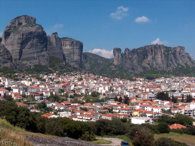 From Athens: 2-Day Delphi and Meteora Private Tour - Transportation Details