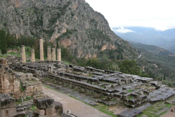 From Athens: 2-Day Delphi and Meteora Private Tour - The Sum Up