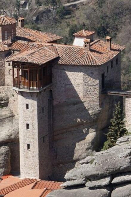 From Athens: 2-Day Delphi, Meteora, and Thermopylae Tour - Itinerary