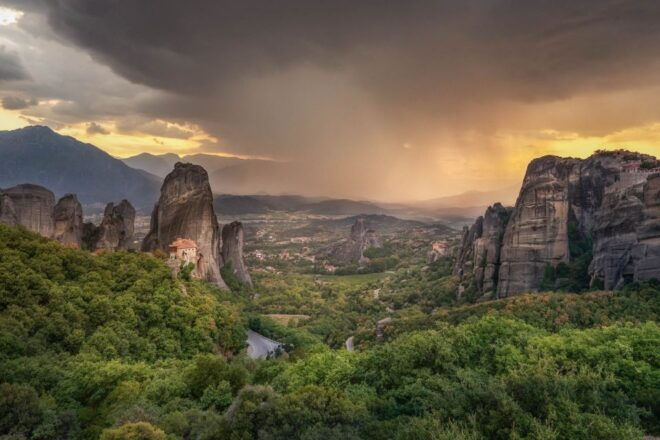 From Athens: All-day Meteora Photo Tour - Highlights
