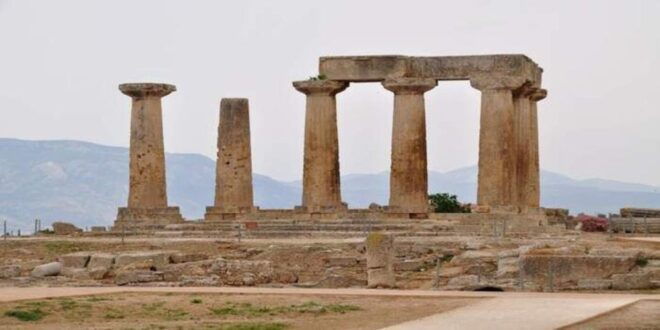 From Athens: Ancient Corinth Private Day Tour & Audio Tour - Corinthia Highlights
