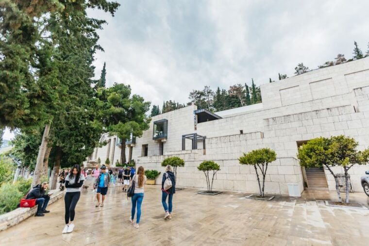 From Athens: Day Trip to Delphi & Arachova with Audio Guide - The Sum Up: Who Should Book This Tour?