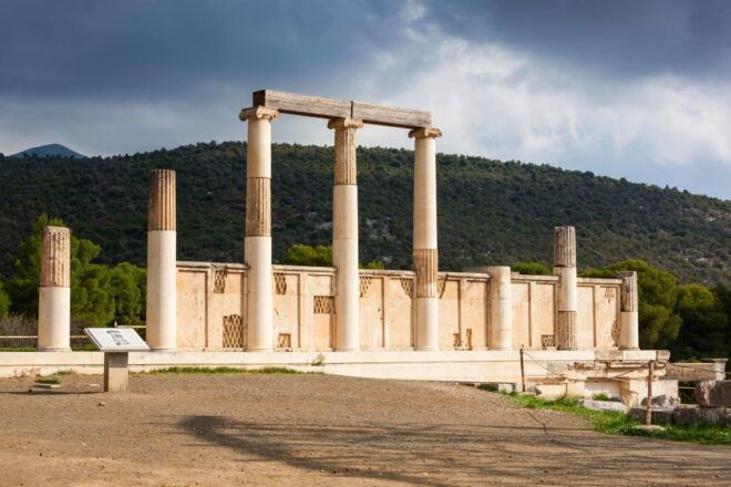From Athens: Full-Day Tour in Mycenae, Epidaurus & Nafplio - Corinth Canal and Mycenae Exploration