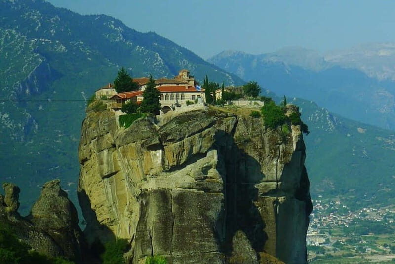 From Athens: Meteora and Thermopylae Private Full-Day Trip - What’s Included and What’s Not