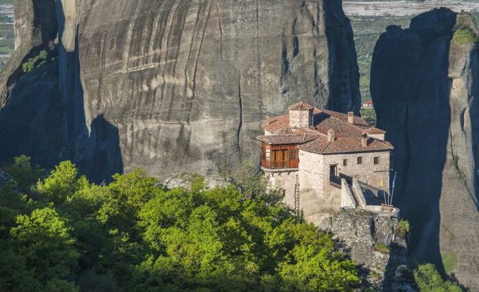 From Athens: Meteora Full-Day Trip with Guide on Luxury Bus - Final Thoughts