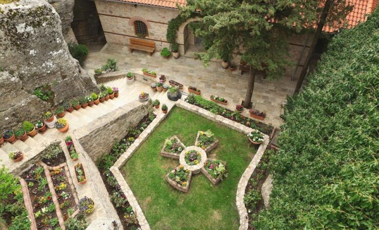 From Athens: Meteora Full-Day Trip With Guide on Luxury Bus - Good To Know