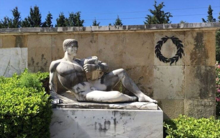 From Athens: Private Historic Tour to Marathon & Thermopylae - Tour Highlights