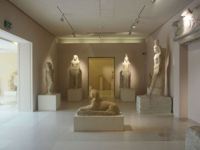 From Athens: Private Historic Tour to Marathon & Thermopylae - Archaeological Museum of Marathon