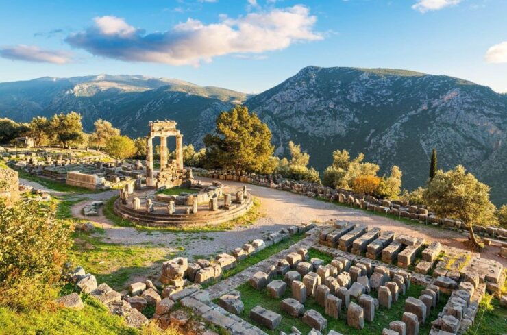 From Athens to Dubrovnik:A Mythic Journey Through History - Athens: Ancient Wonders and Modern Marvels
