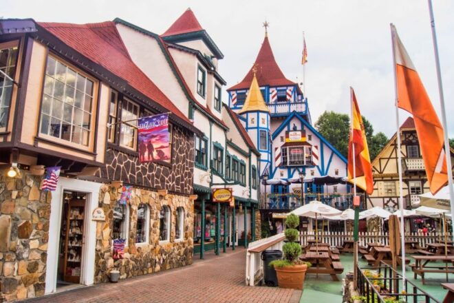 From Atlanta: North Georgia Wine Country Tour - Explore the Charming Town of Helen