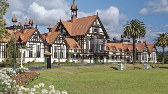 From Auckland: One-Way Transfer to Rotorua W/ Hobbiton Tour - Similar Tours