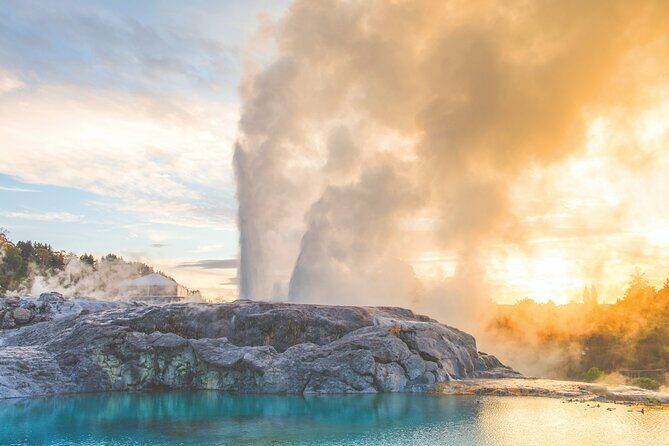 From Auckland : Rotorua Tepuia Tour with Haka and Hangi Lunch - Exploring Rotorua: A Natural and Cultural Treasure