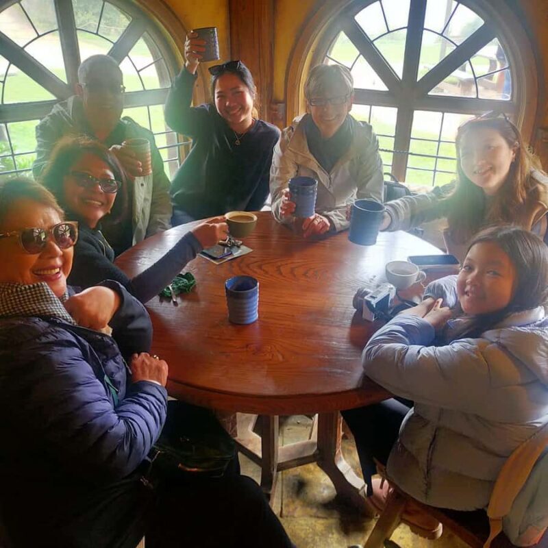 From: Auckland: Rotorua via Hobbiton Tour One Way Tour - FAQ