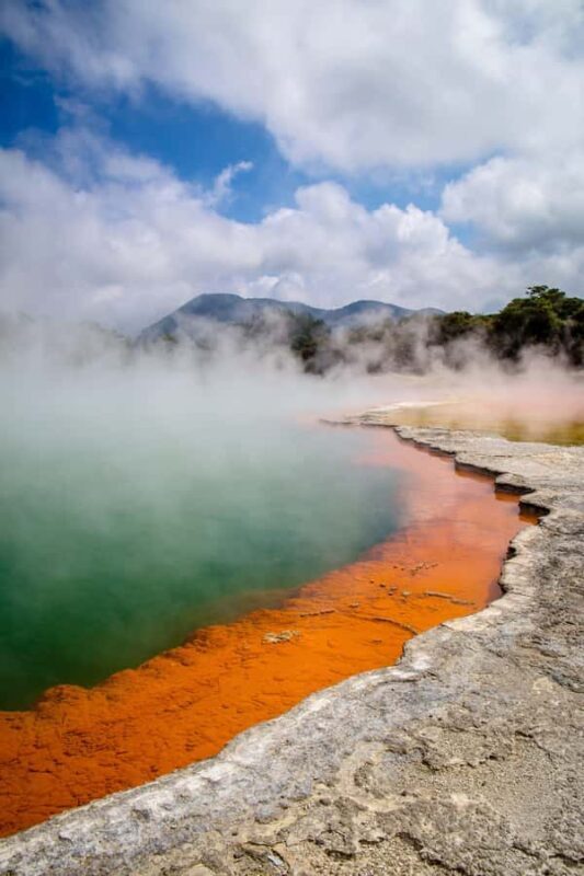 From Auckland: Wai-O-Tapu & Polynesian Spa Rotorua Day Tour - An Overview of the Day